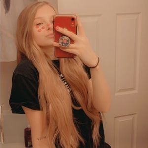 Meet your Posher, Alyssa